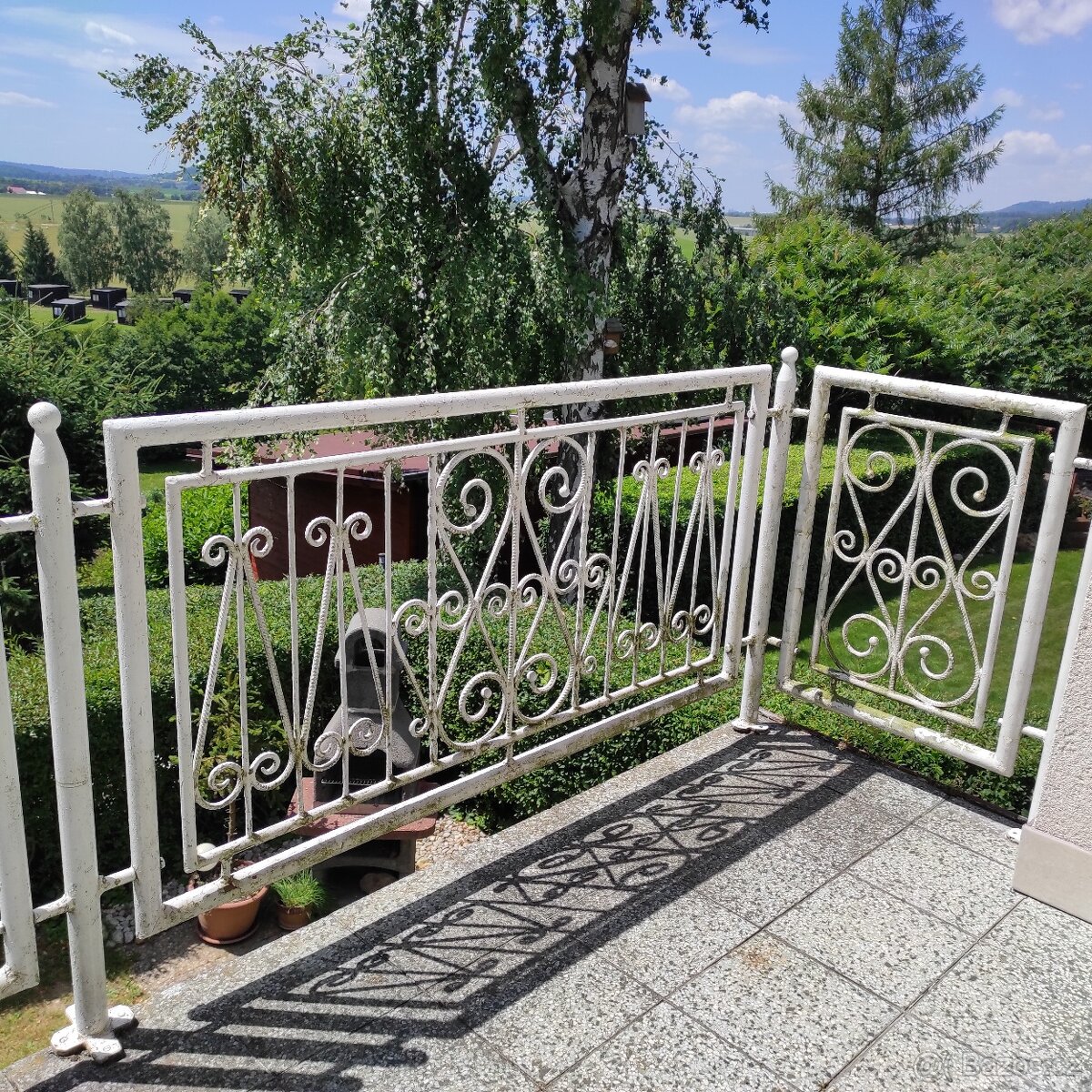 Zábradlí kovové zdobené balkonové