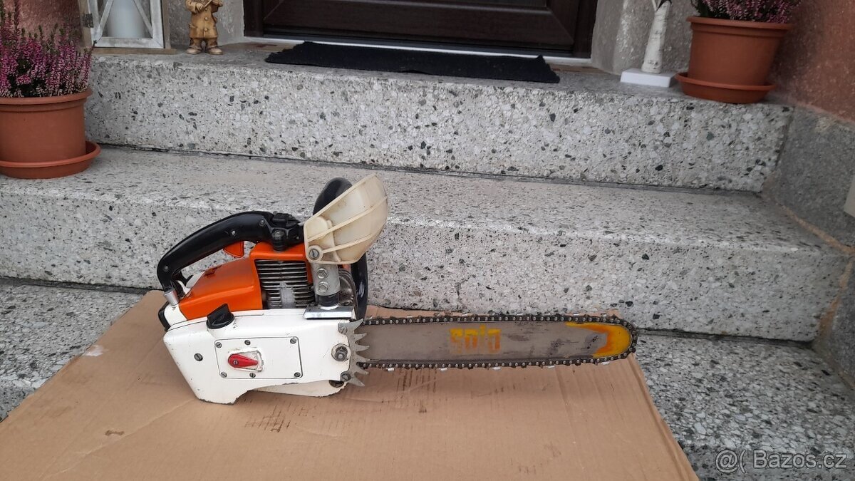 Historická motorová pila Solo 610 AV