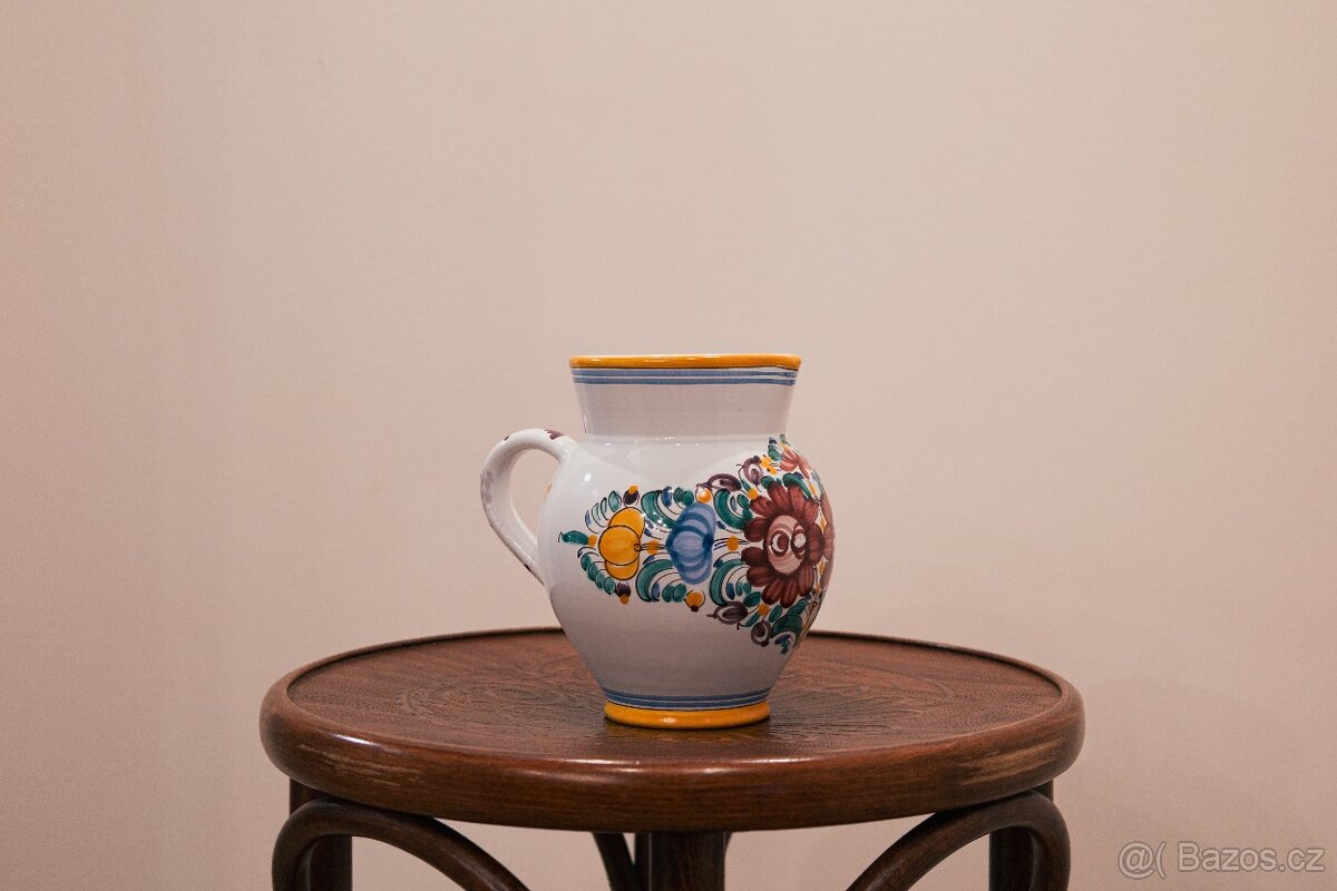 Keramický džbán modranská majolika