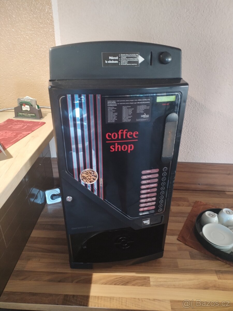 Samoobslužný kávovar s mincovníkem Rheavendors xm