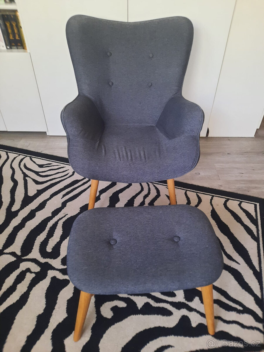 Křeslo s podnožkou SKALBORG