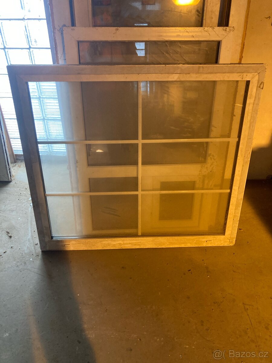 Okno NEOTVÍRATELNÉ