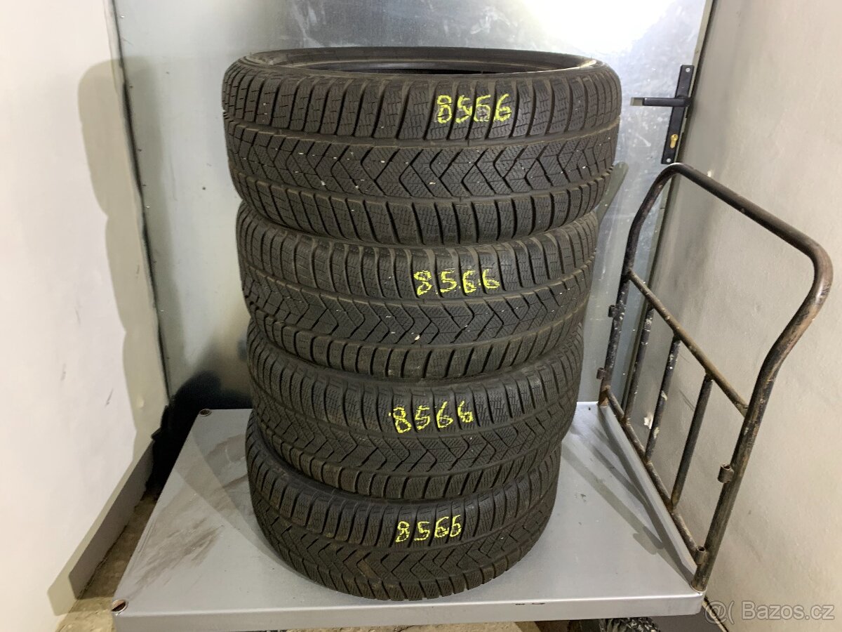 Zimní pneu 245/45/18 Pirelli Sotozero3 100V sada č.8566