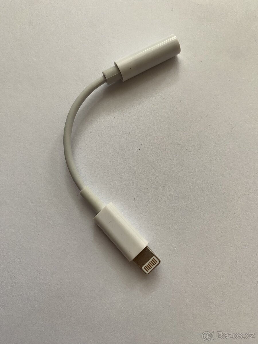 Apple adaptér na sluchátka