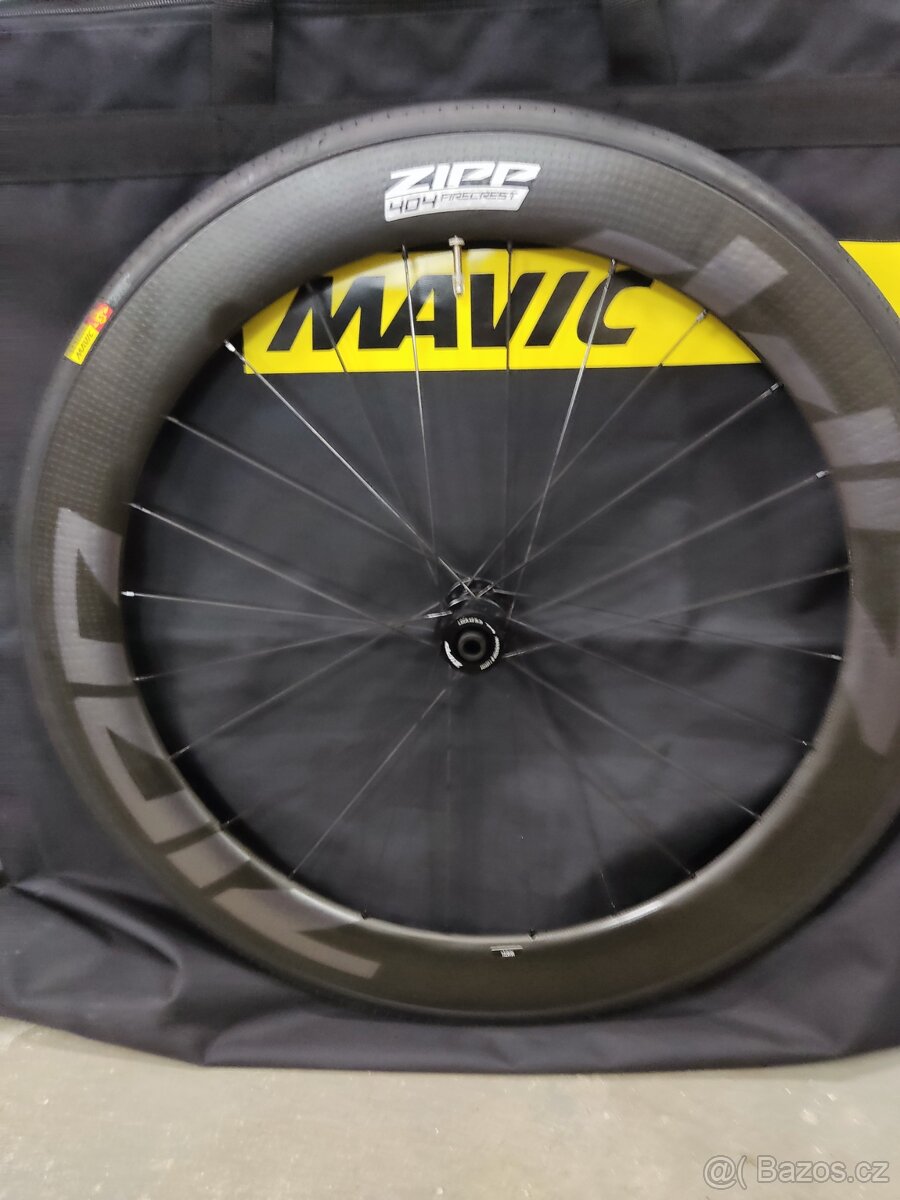 přední karbonové kolo ZIPP