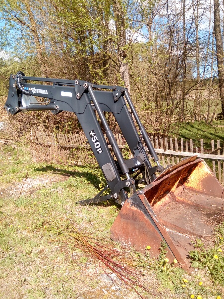 Čelní nakladač