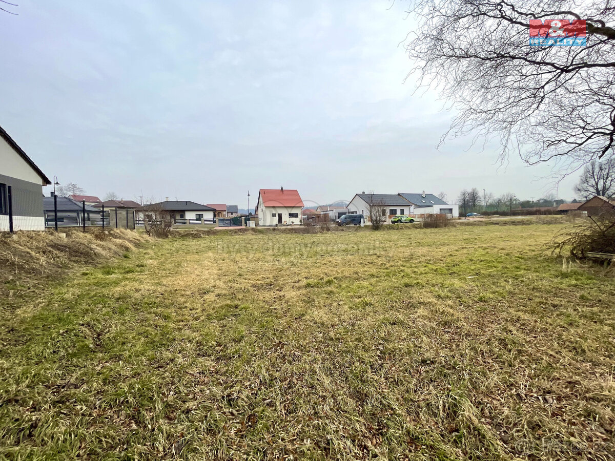 Prodej pozemku k bydlení, 1301 m², Hradčany