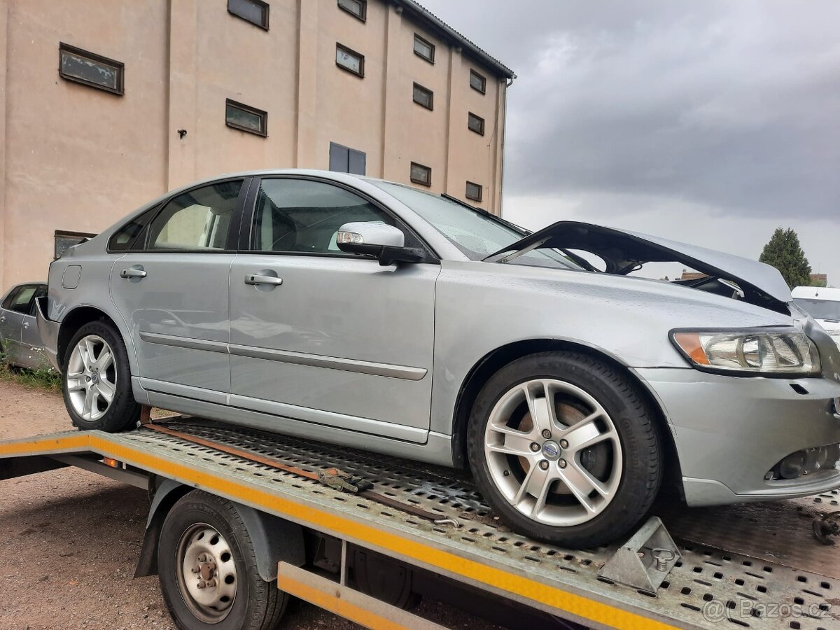 Volvo s40
