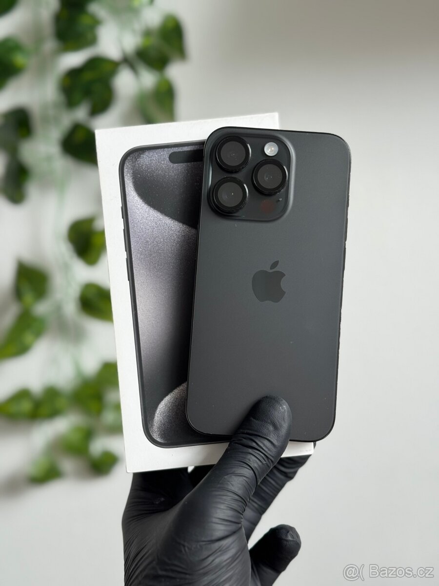 iPhone 15 Pro 256GB černý