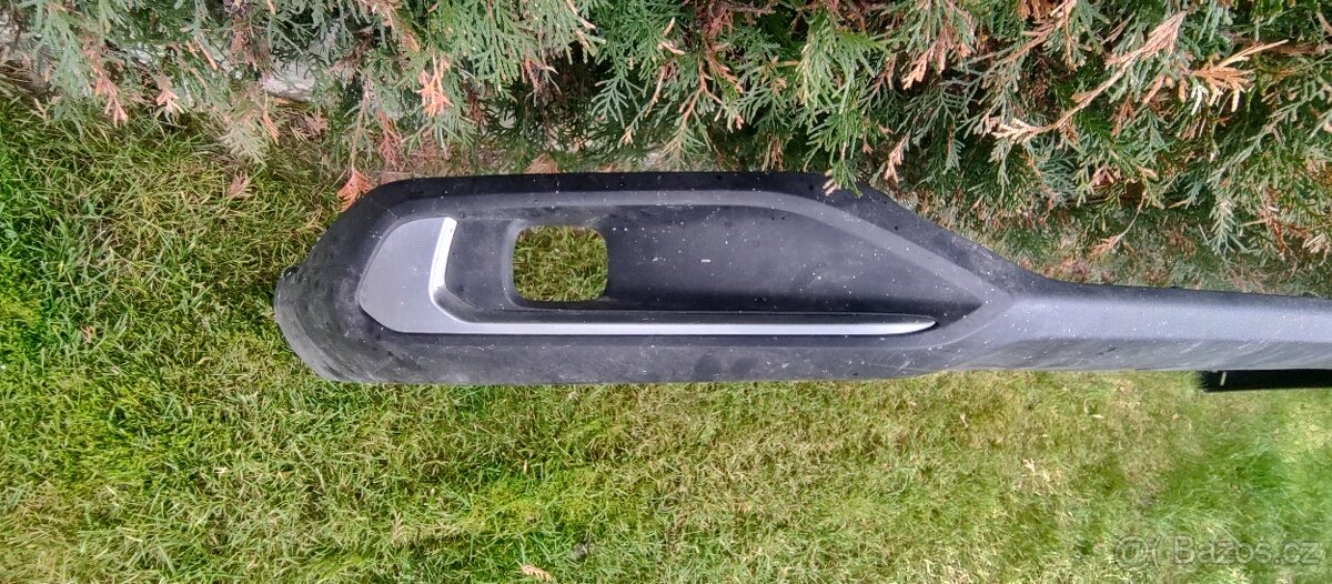 Citroen C5X C5 X 2021 - Predni spoiler naraznik lizatko
