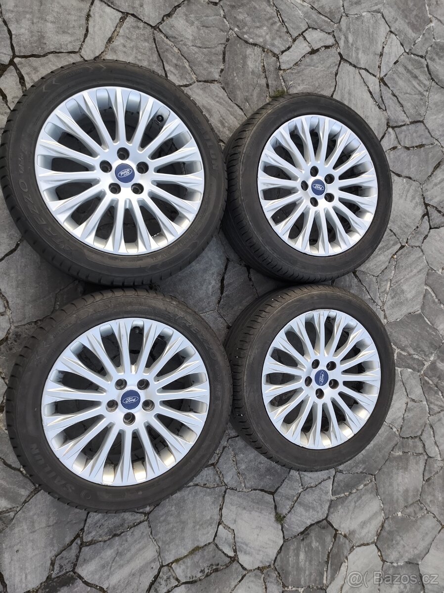 Alu kola originál Ford 5x108 215/50R17 letní