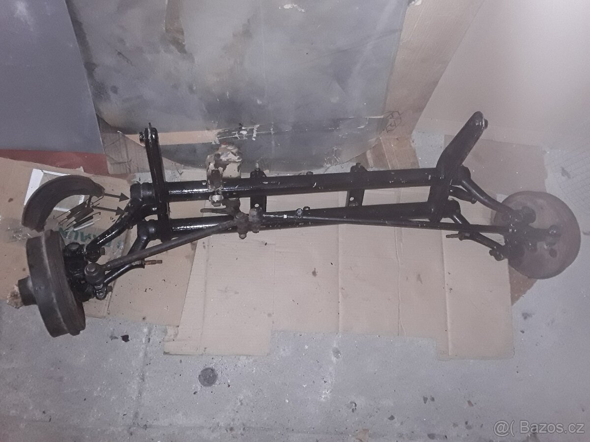 VW Brouk přední náprava a VW Bus 2 spojovačky