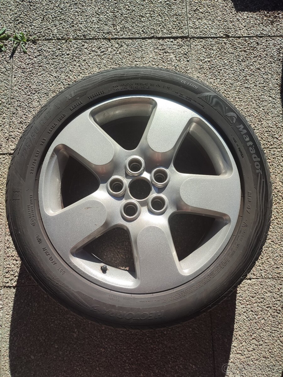 Alu kola Octavia Scout 5x112