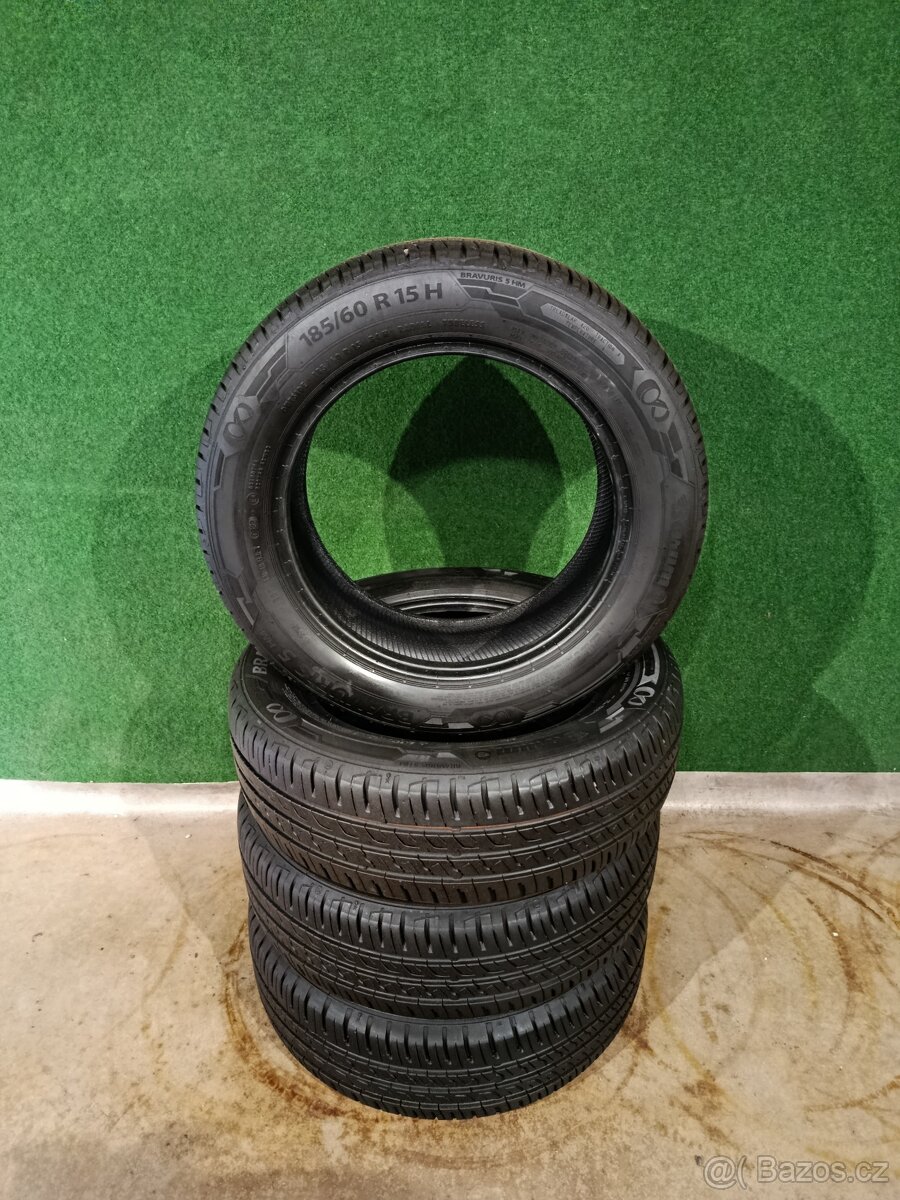 4ks zanovni letni 185/60/15 Barum