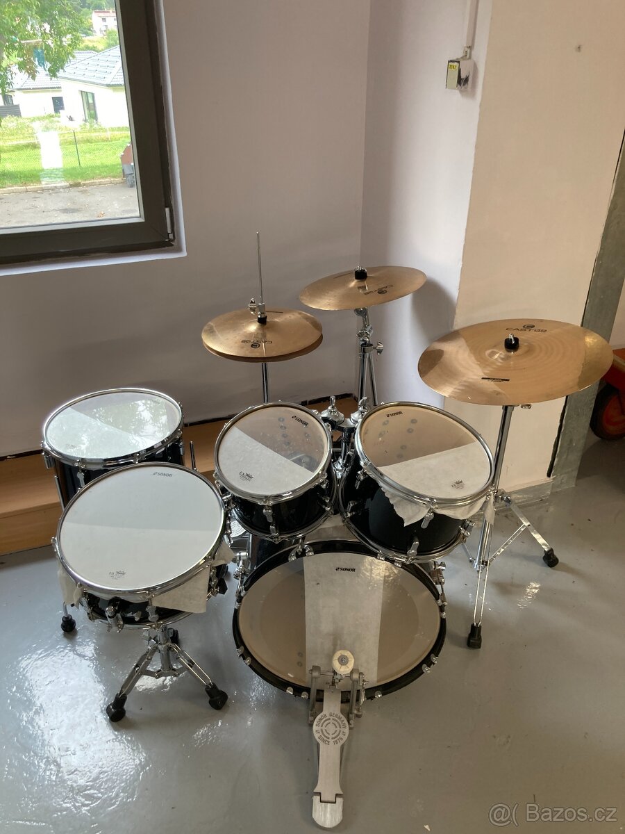 Bicí souprava Sonor AQX Stage Set Black