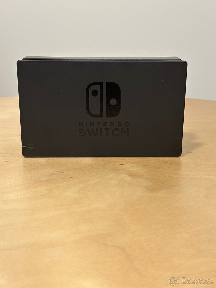 Nintendo Switch dock