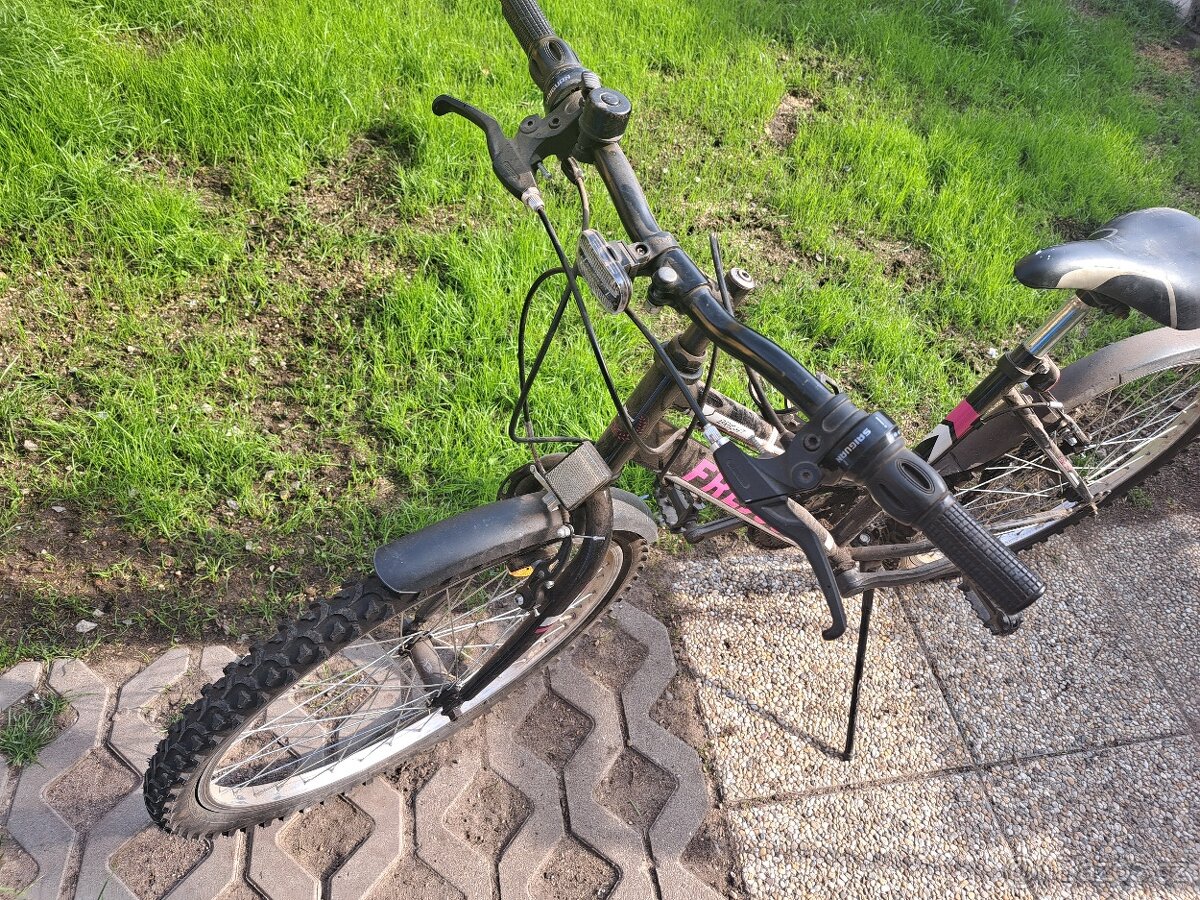 Dívčí kolo