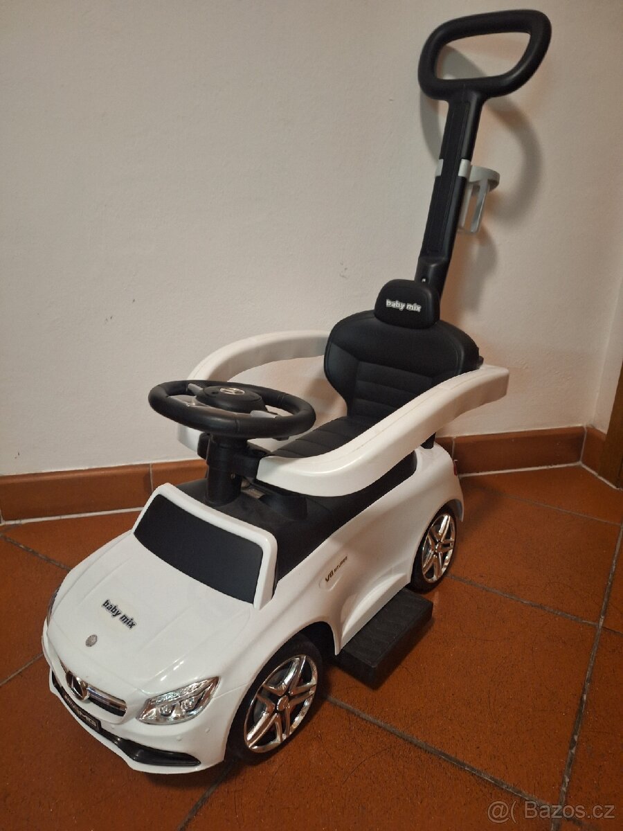 Elegantní odrážedlo Mercedes