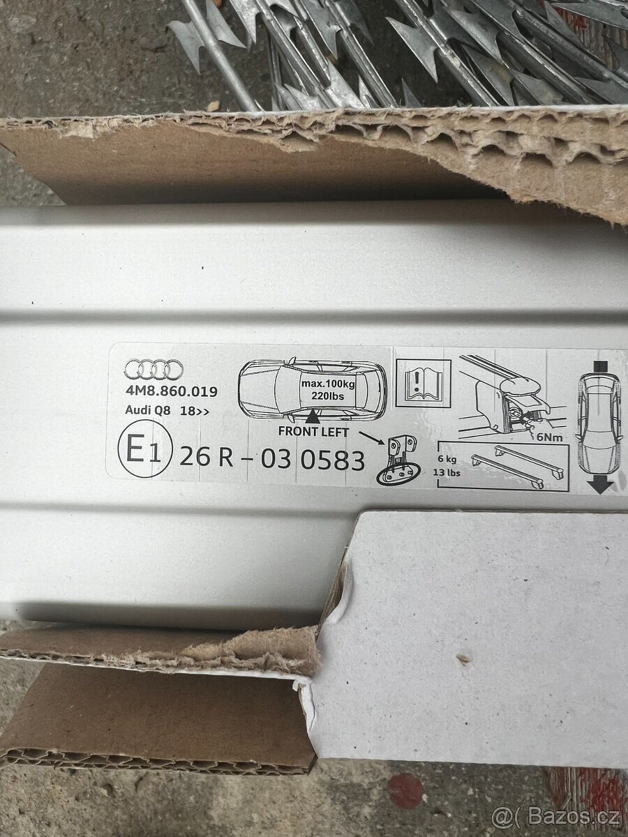 Audi Q8 střešní nosič 4M8860019