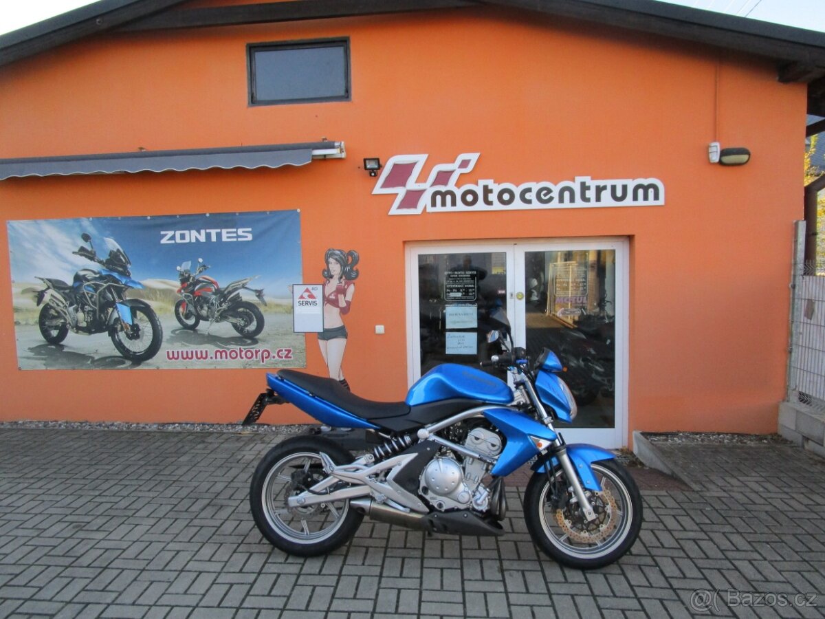 Kawasaki ER-6n POUZE 12150KM MOC HEZKÝSTROJ