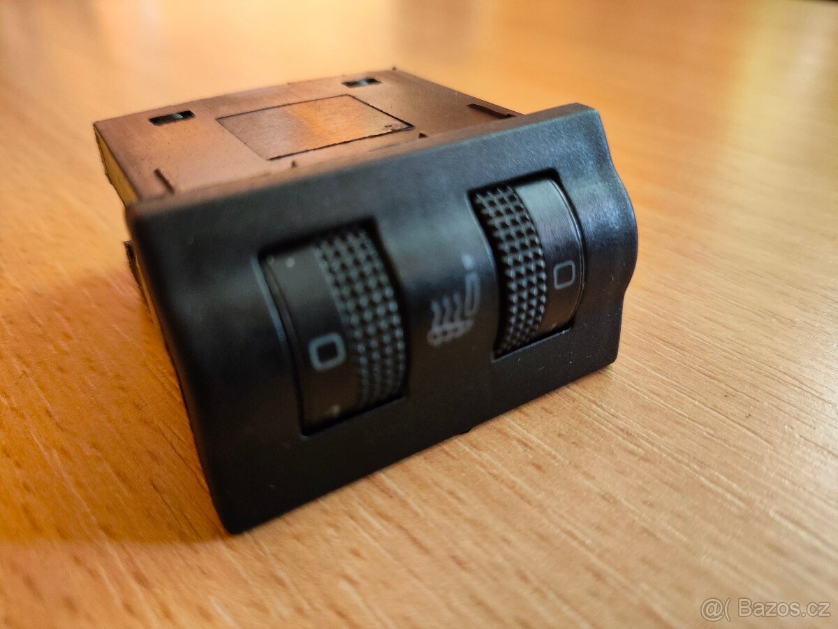 Prodám řadu spínačů, ovládání, climatronic