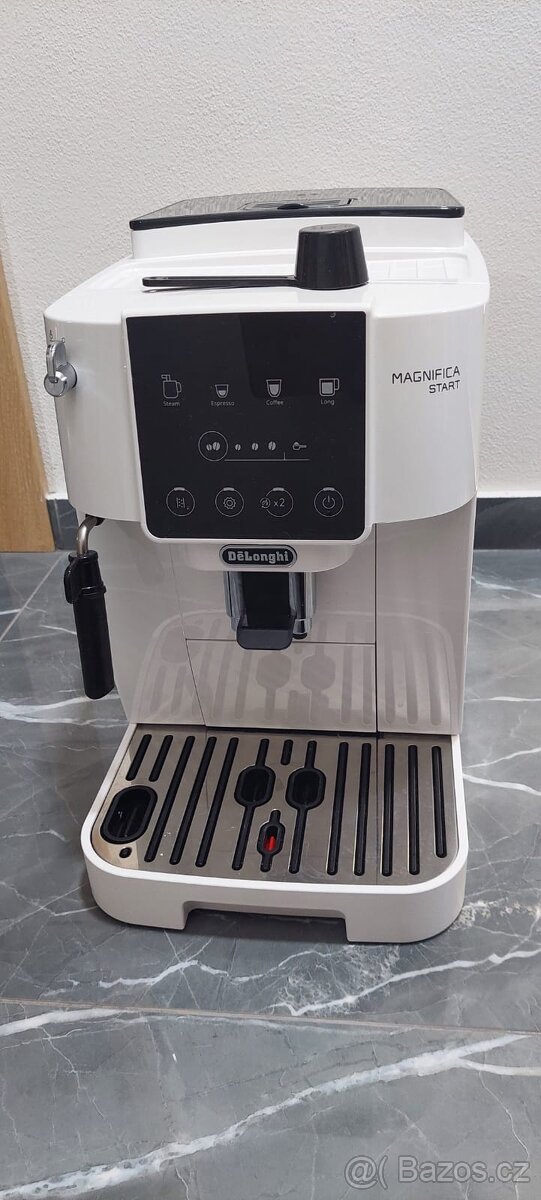 Espresso De'Longhi ECAM 220.20 W Magnifica Start