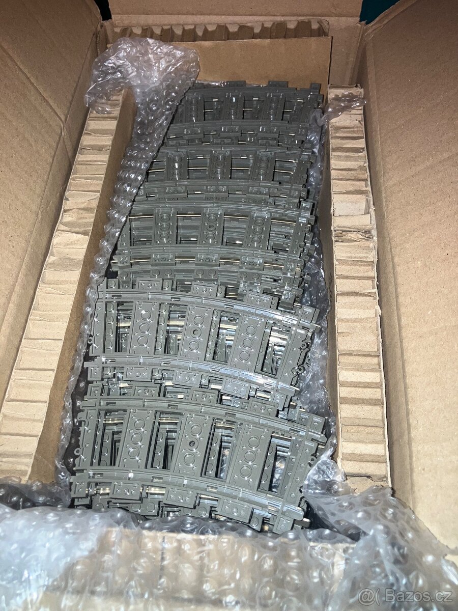 Lego koleje 9V zatáčky (Train)