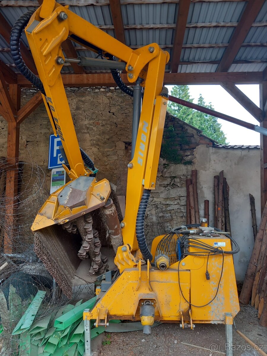 Příkopové rameno FEMAC