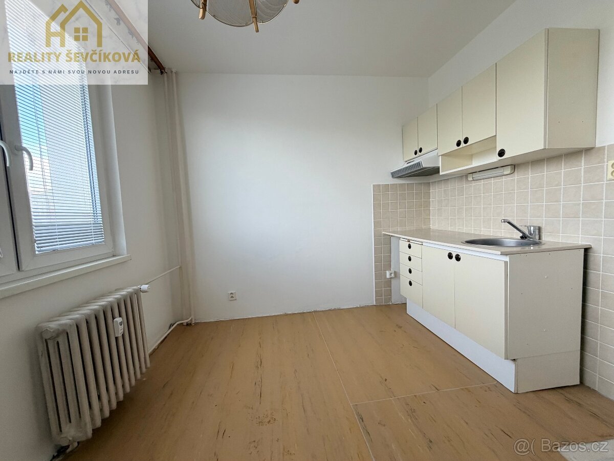 Pronájem bytu 1+1, 41 m2 – tř. Edvarda Beneše