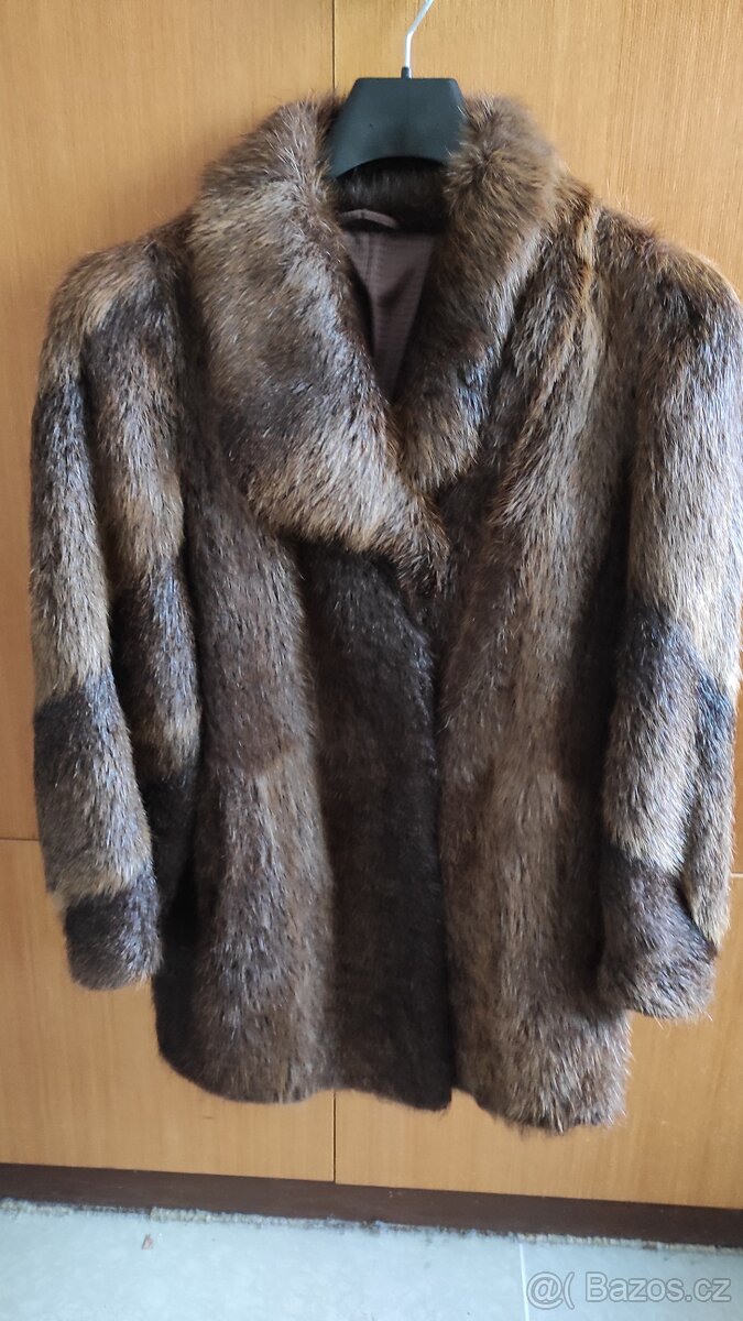 Prodám dámský kožich, paleto, nutrie, nový