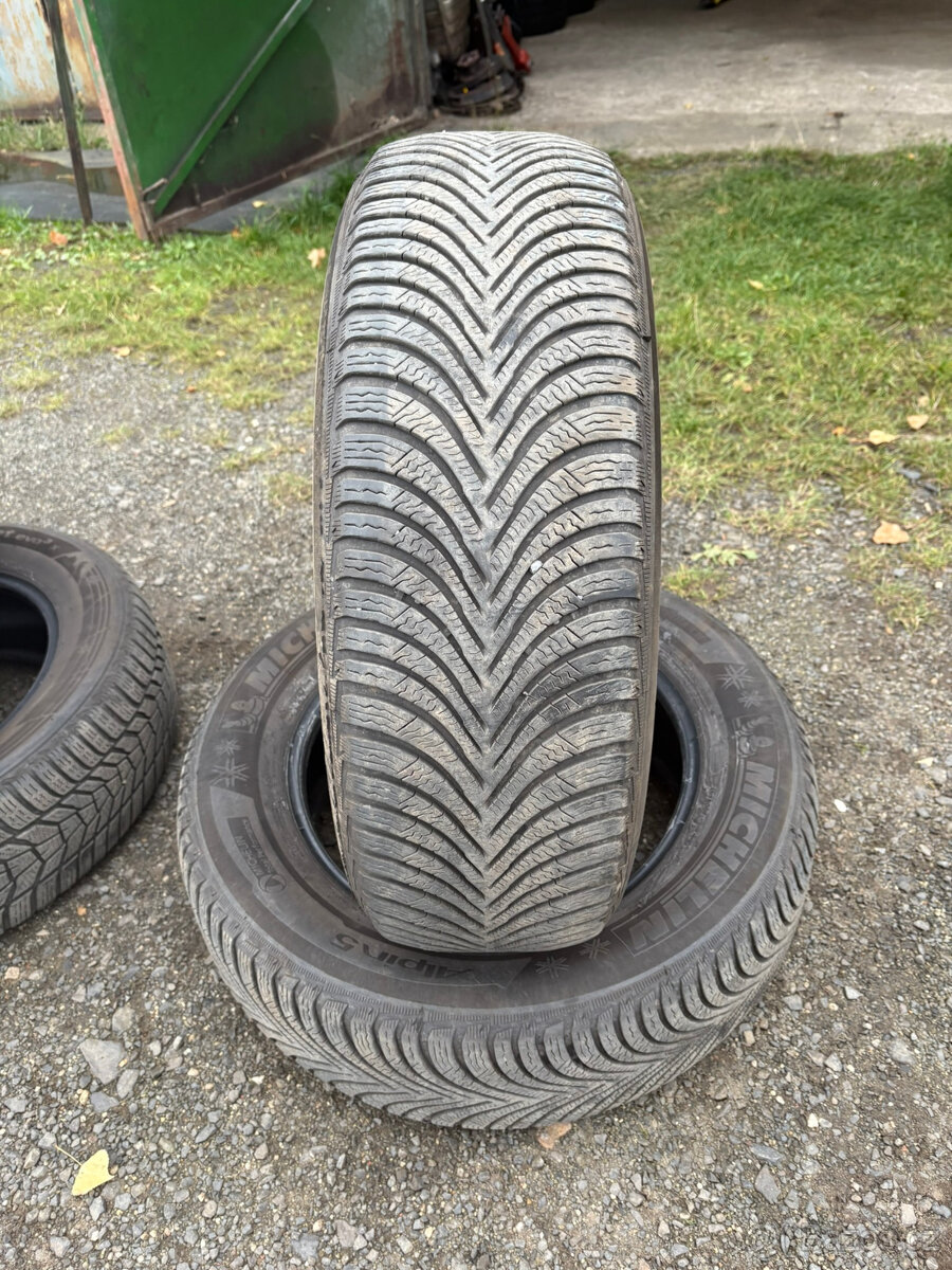 2ks zimní pneu Michelin 215/65/17