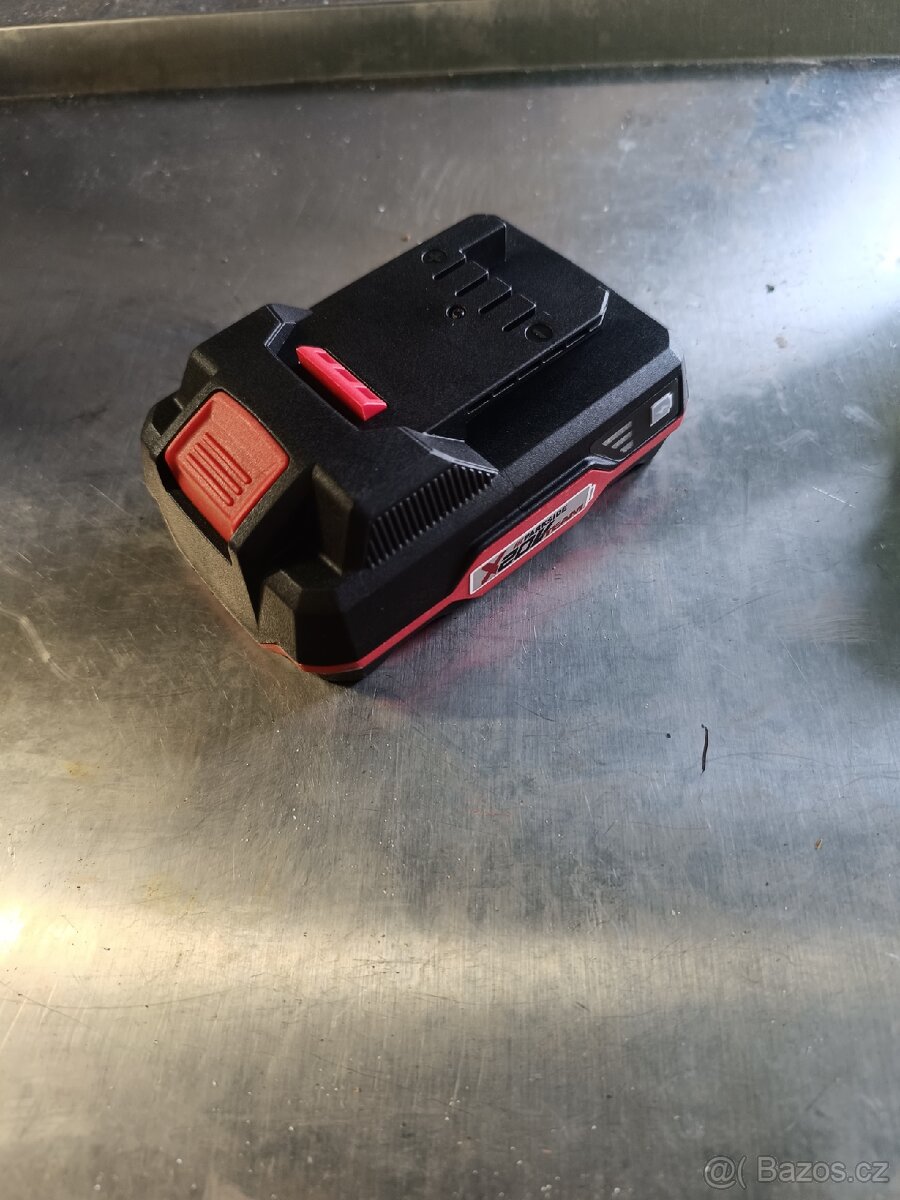 Parkside baterie a nabíječka 20V 2Ah