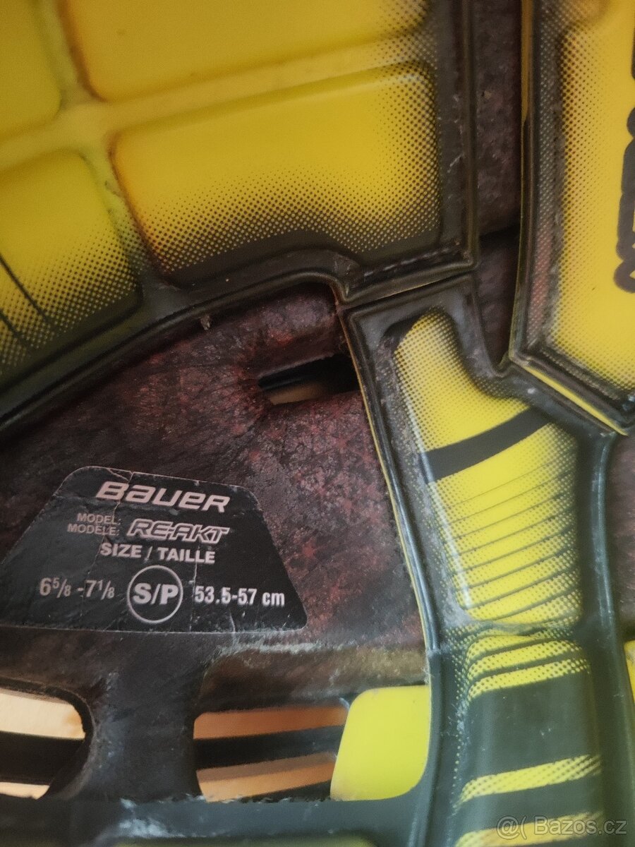 Prodám helmu Bauer
