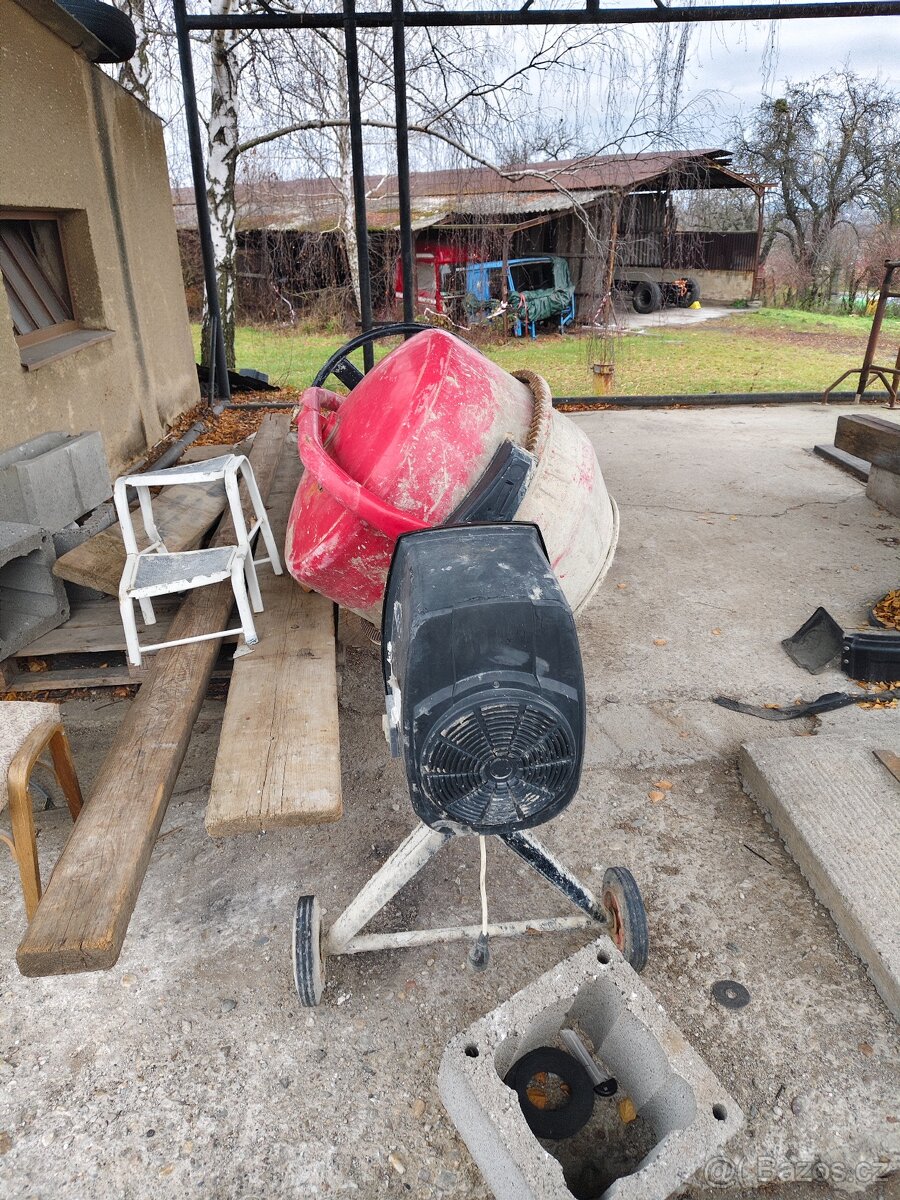 Míchačka 220V -120 L