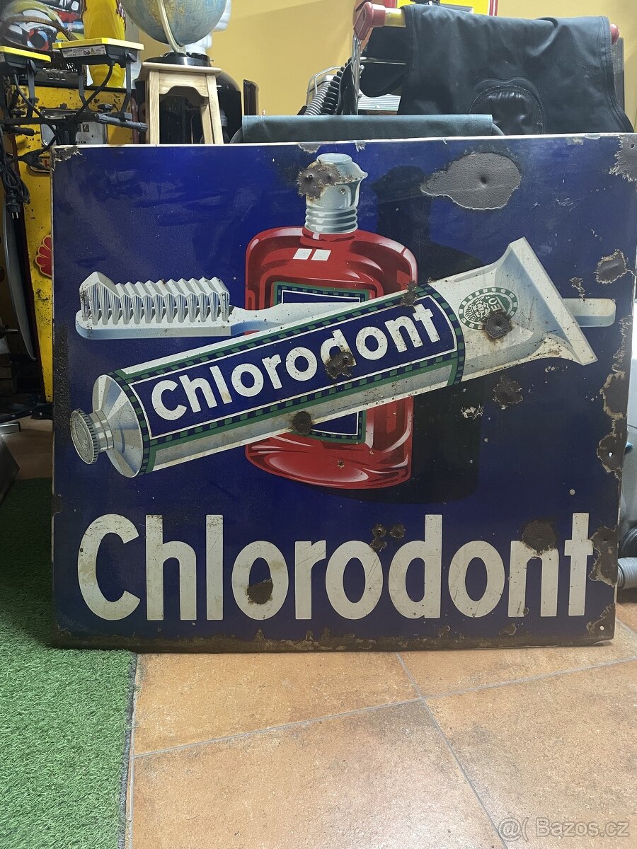 cena za,Chlorodont,Graf ,Hygea Bitter ,stare reklamní cedule