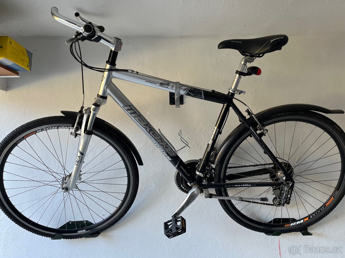 trekkingové kolo MAXBiKE