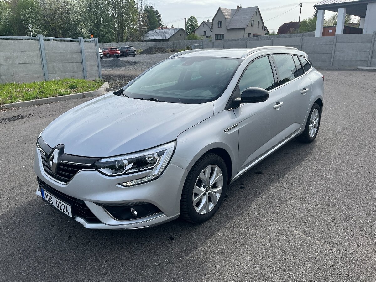 Renault Megane 1,3 TCE Grandtour Limited r.20 32000km