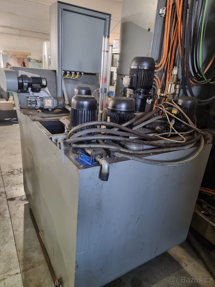 Vodni nadrz 900l