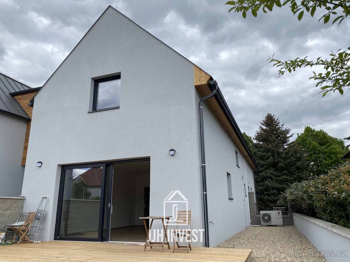 Pronájem bytu 4+kk, 114 m2 - Praha - Běchovice, ev.č. 00046