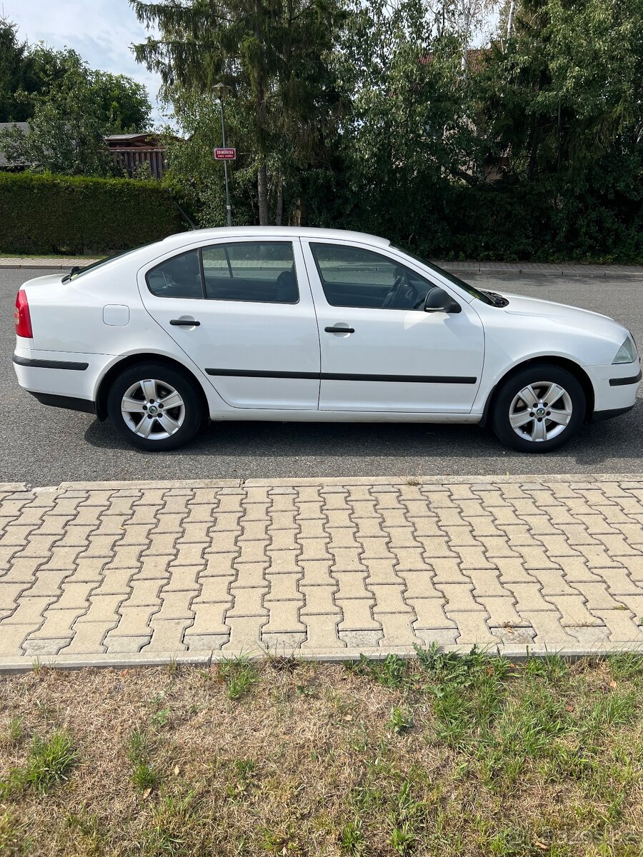 Škoda Octavia 2 LPG pronájem