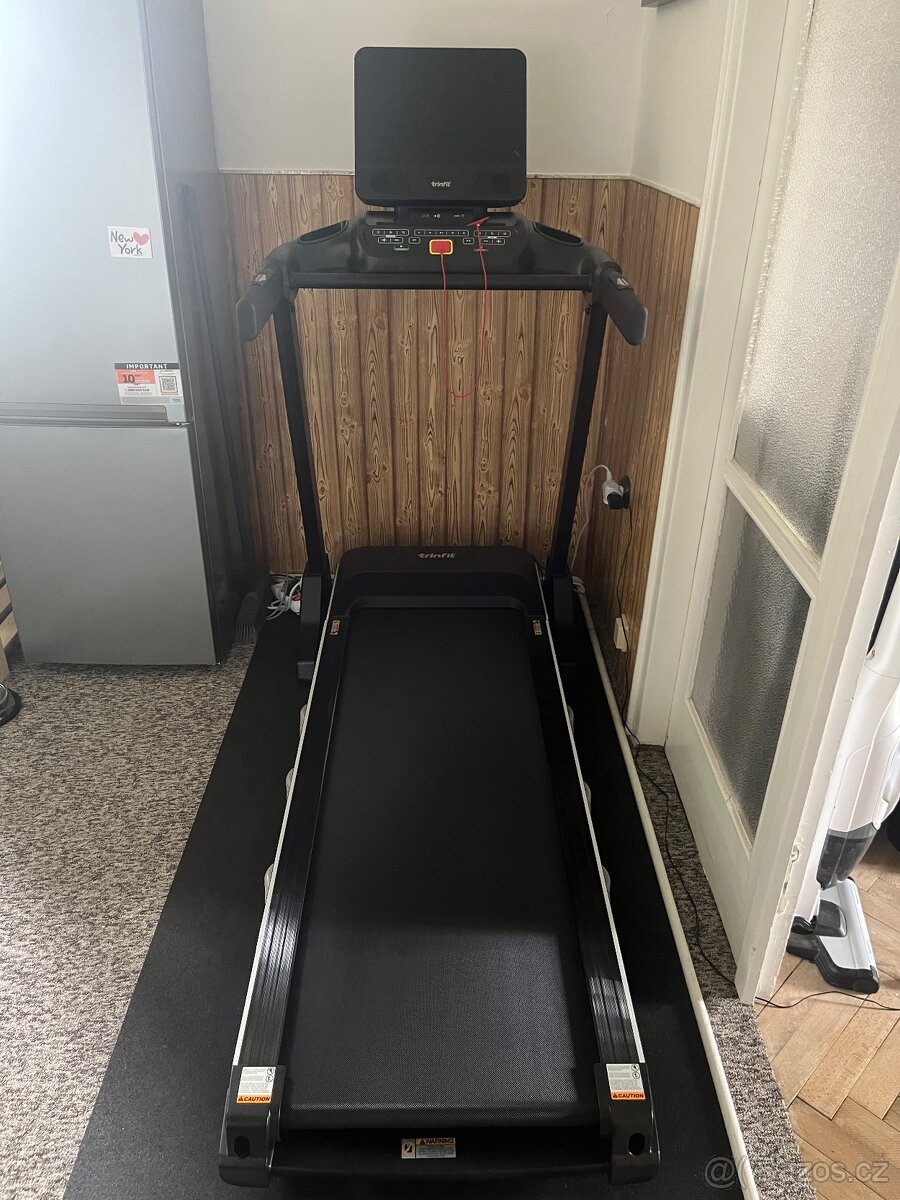 Běžecký pás Gara trinfit T400i se zárukou