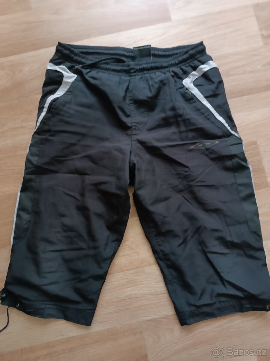 Kraťasy Umbro 134