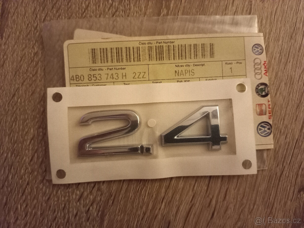 nápis "2.4"