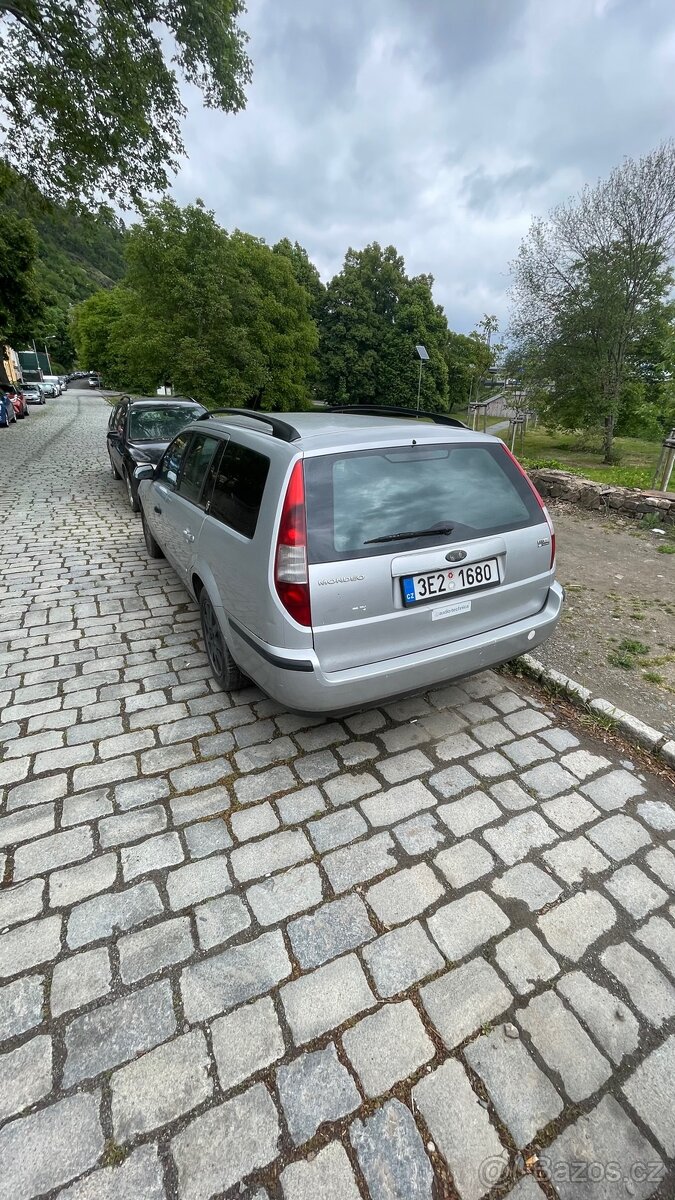 Prodám 2x Ford Mondeo 2003, 2.0 TDCi, diesel – 39 000 Kč