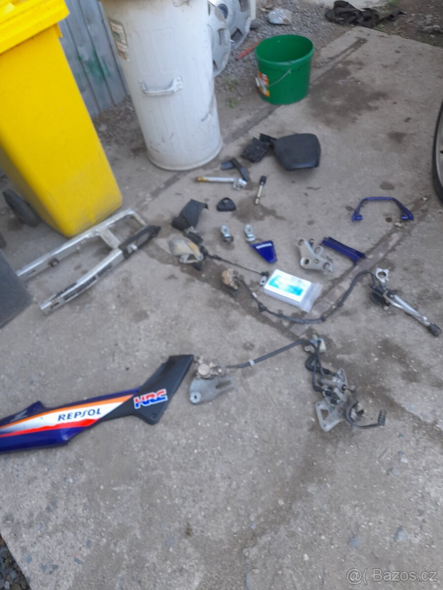 Cbr 125 r
