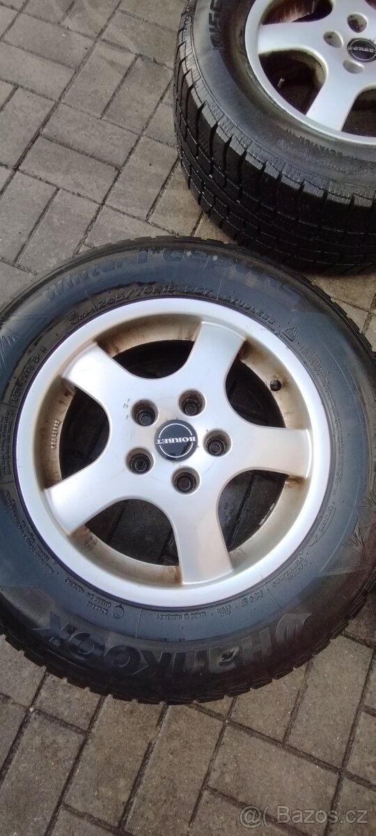 Alu kola 15” zimní pneu 5x114,3 205 70 R15 96T
