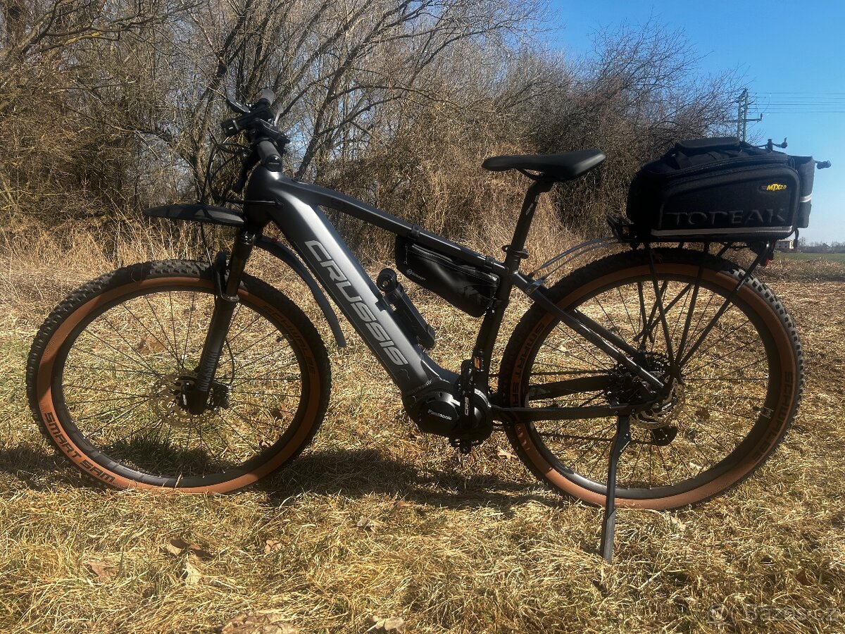 CRUSSIS ONE-Largo 9.10 900 Wh 18" rám
