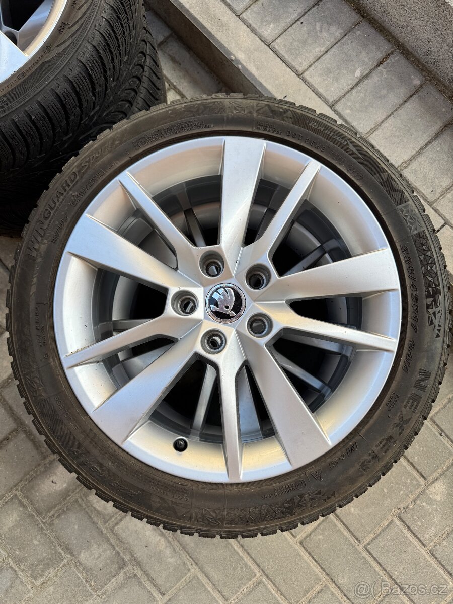 ALU kola Škoda 225/45/17