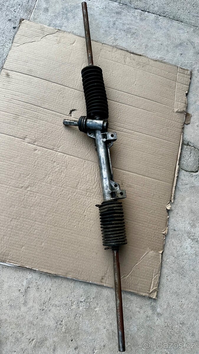 Peugeot 205 / 309 hřeben řízení