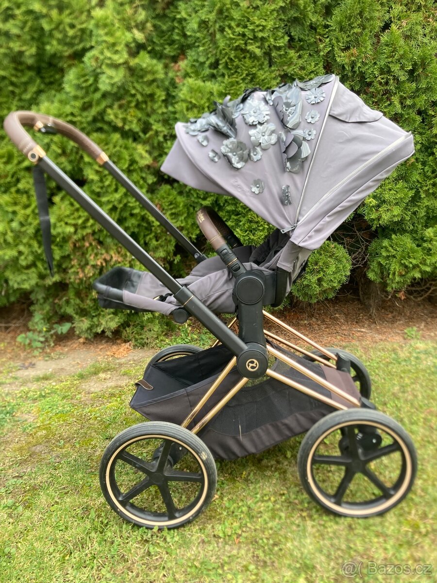 Kočárek Cybex